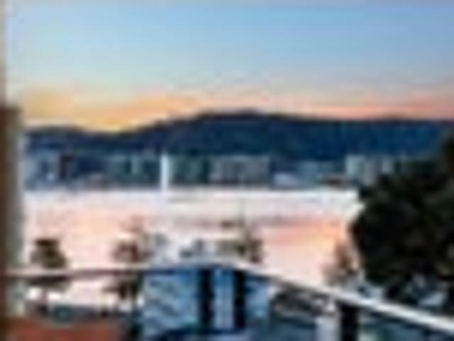 HARBOUR VISTAS MODERN TIMELESS DESIGN
