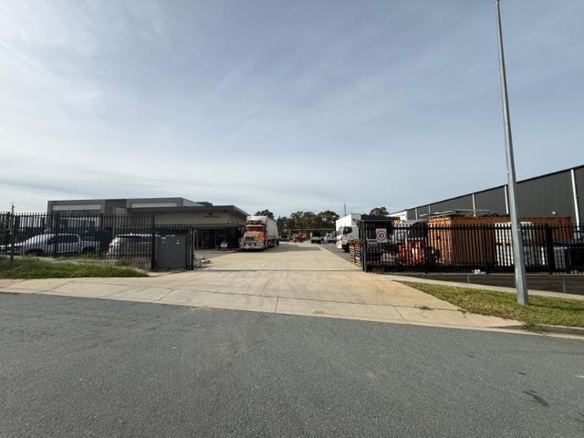 Hardstand Yard with Office, Workshop & Wash Bay