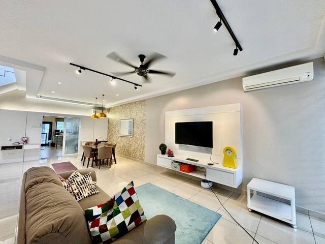 HARGA TURUN Double Storey Laman Glenmarie U1 Shah Alam For Sale
