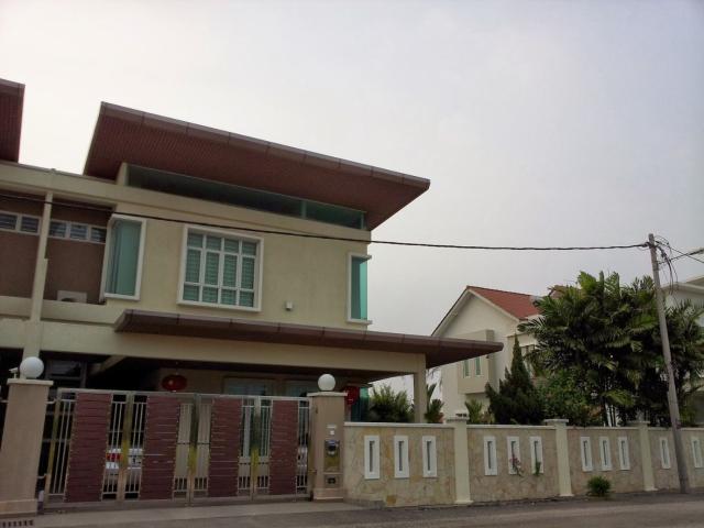 Harga Baloi! 2 storey 30x75 Gated Guarded @ 15min to KLANG
