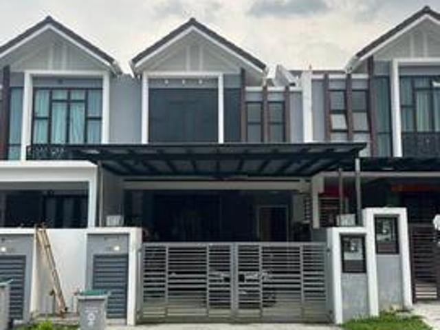 Harga Direct OwnerDouble Storey Home 24x80Area Salak Tinggi