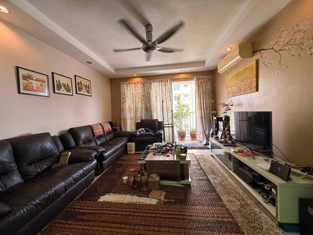 HARGA JACKPOT Corner Lot Condo Renovated with nice view of KL