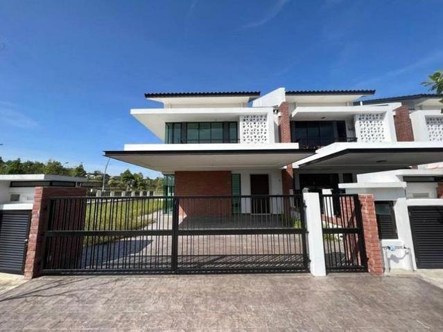 HARGA MURAH Malay Reserve 22x75 Double Storey Shah Alam
