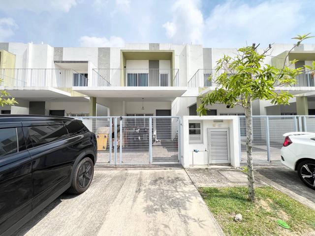 HARGA NEGO Double Storey Terrace House Casawood Cybersouth Dengkil