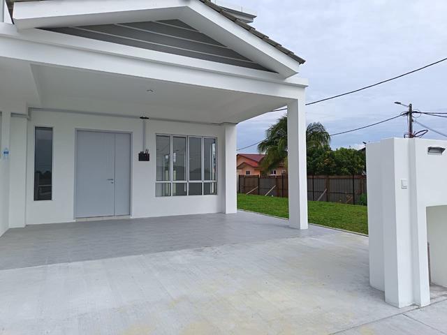 Harga Paling Murah RUMAH TERES SETINGKAT 20x70 Chembong Rembau Pedas