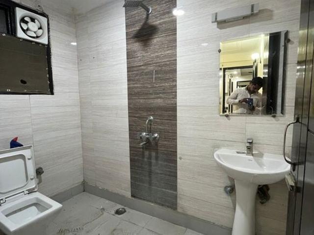 Hargovind Enclave 3 Bedroom 130 Sq. Yd. Builder Floor in Hargobind Enclave Delhi Listing ID: #10058