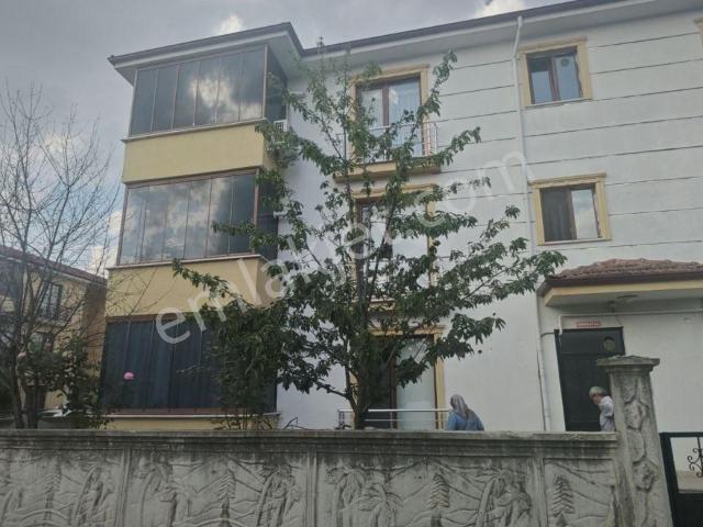 Harika Konum Kiralık 2 Kat 2+1 Daire Çarşı Merkeze Yakın Konumda