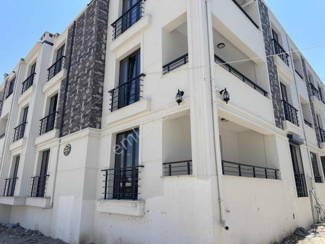 Harika Konumda 1+1 Geniş Ferah Köşe Sıfır Kiralık Daire