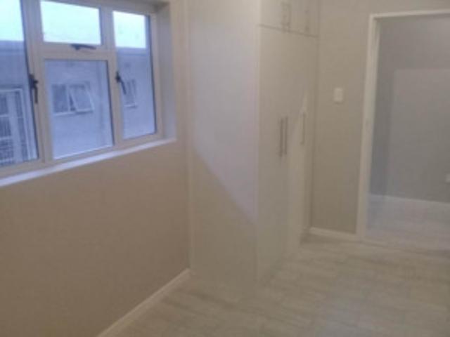 harming 2 Bedroom Apartment to Rent in Kenilworth – R7,000