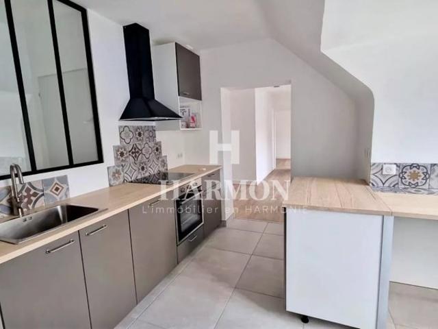 Harmon à louer: Appartement T2 en centre ville d'Oloron
