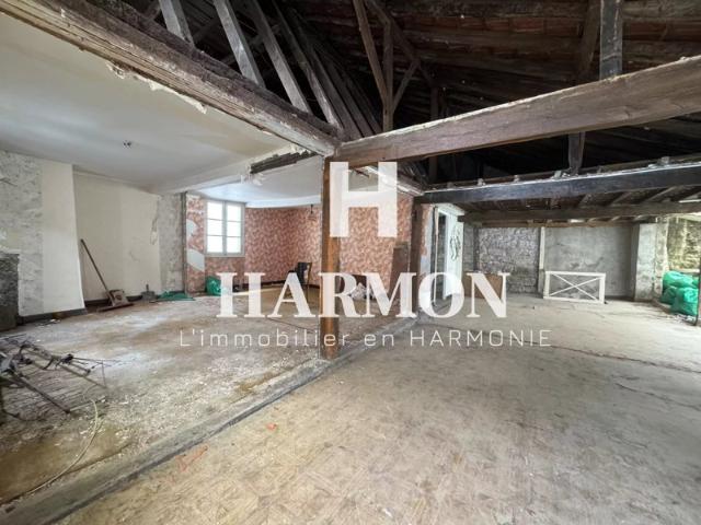 Harmon Orthez À vendre – Maison à rénover entièrement à Orthez