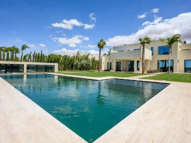 HARMON Maroc: Villa contemporaine d’exception en bord de golf à Marrakech