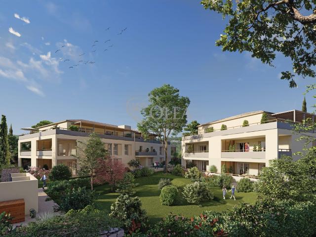 Harmonia: Appartement T4 Uzes à pied 82m² avec terrasse 82m² Uzès