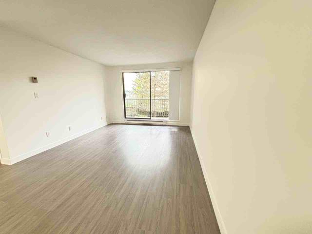 Haro Studio Apartment for Rent at 1045 Haro St, Vancouver, BC V6E 3Z8 West End