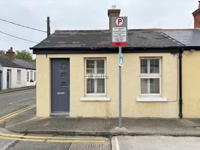 Harold's Cross Cottages, Dublin 6, Harold's Cross, Dublin 6 is.