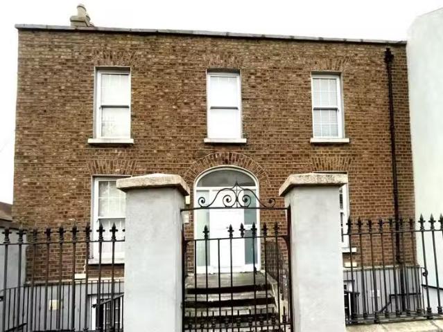 Harold's Cross Road, Harold's Cross, Dublin 6 is for rent