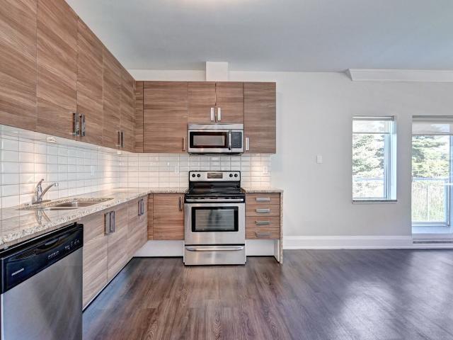 Harris Place Apartments 1 Bedroom Apartment for Rent at 555 Park Rd N & 335 Dunsdon St, Brantford, ON N3R 0B4 Brier Park