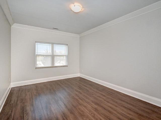Harris Place Apartments 2 Bedroom Apartment for Rent at 555 Park Rd N & 335 Dunsdon St, Brantford, ON N3R 0B4 Brier Park