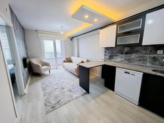 Hastane otogar Ve Resmi Kurumlara Yakın 1+1 Eşyalı Daire