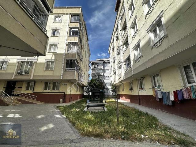 Hastane Bölgesinde İskanlı Kombili Cam Balkonlu 2+1 Ara Kat!