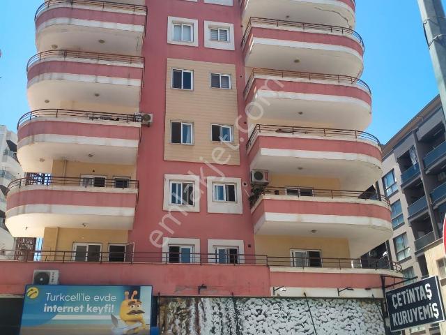Hastane Caddesinde 3+1 Satılık Daire
