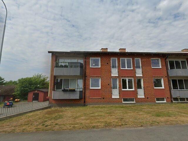 Hästveda, trea med balkong 80 m² 9 137 kr