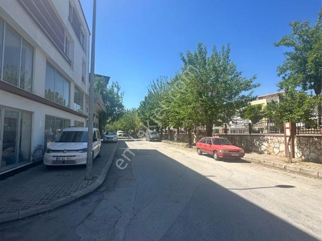 Has Umut Emlaktan Satılık 2+1 Daire