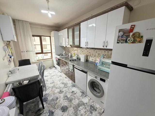 Hasan Akbulut'dan İnderesi Toki'de 3+1 Yapılı Daire
