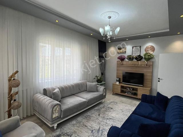 Hasan Şahan Mah. 3+1 İçi Ful Yapılı Satılık Daire