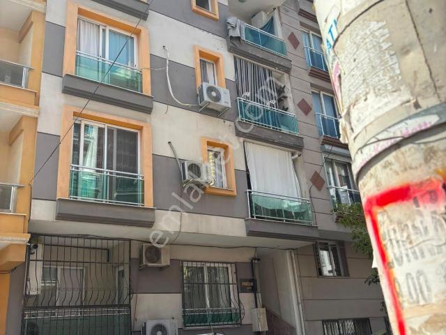 Hasanağa Yakını Fırsat 2+1 Satılık Daire