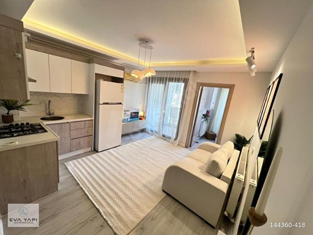 ! HASANAĞA BAHÇESİNE 200m MESAFEDE BALKONLU EŞYALI DAİRE !