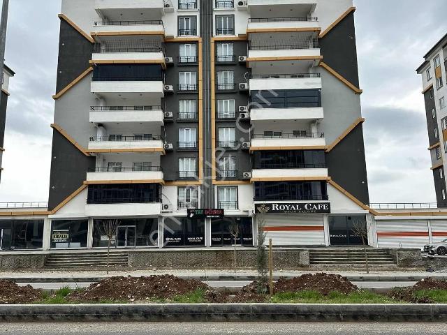 Hasankeyf Yol Üzeri Royal Premium Da Satılık Eşaylı 3.5+1 Daire