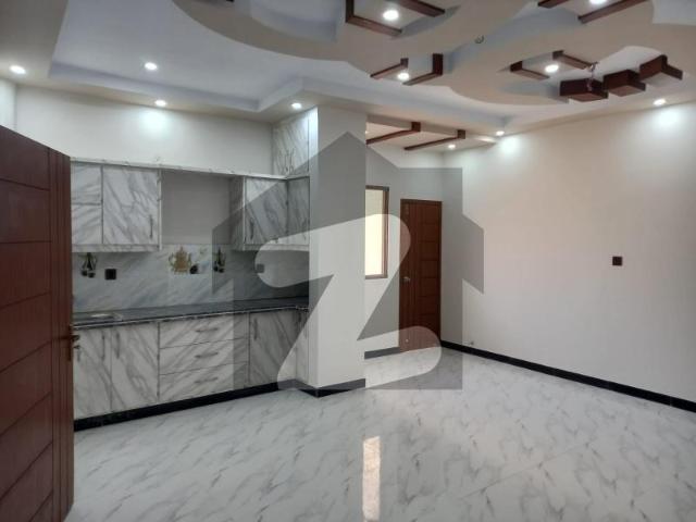 Hassan canter flat for rent in gulshan e iqbal block 16