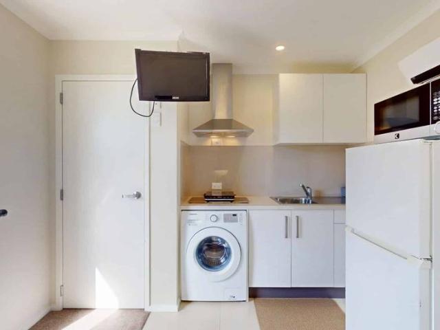 Hassle Free Living – Fully Furnished & All Inclusive