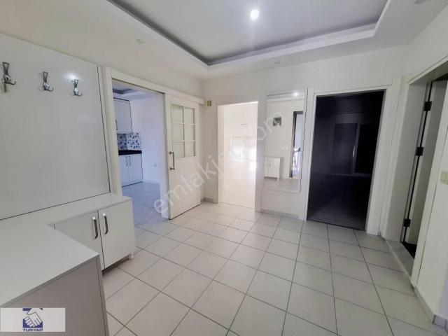 Hatıplar Aytemiz Petrol Arkası 140 M² Daire