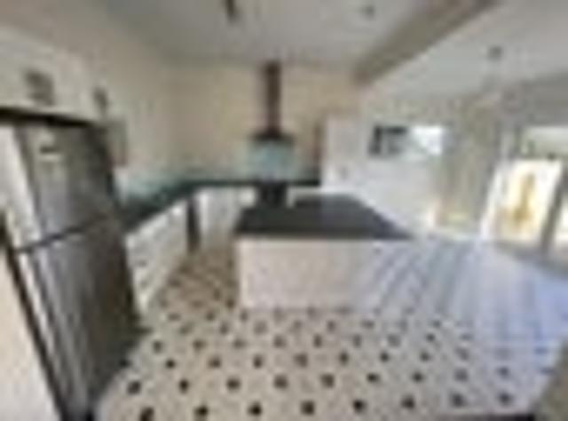 Hataitai, 4 bedrooms, $795 pw