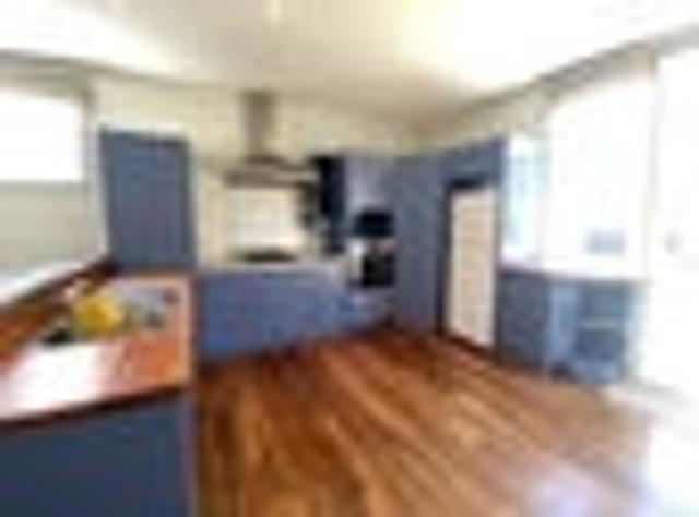 Hataitai, 2 bedrooms, $695 pw