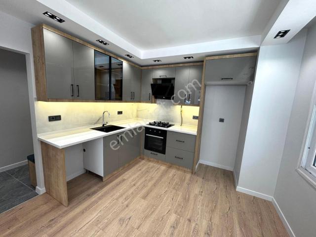Hatay’da Basın Sitesinde Köşe Cephe Full Yapılı 3 + 1 Satılık Daire