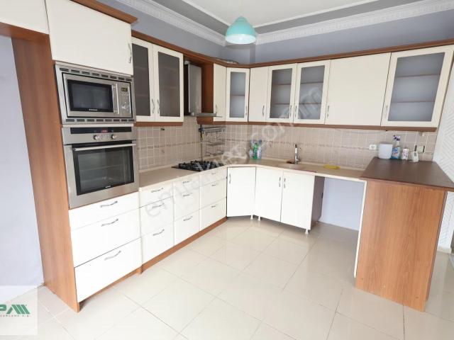 Hatay Pazaryeri Alt Kısmında Asansörlü Otoparklı 3+1 Kiralık