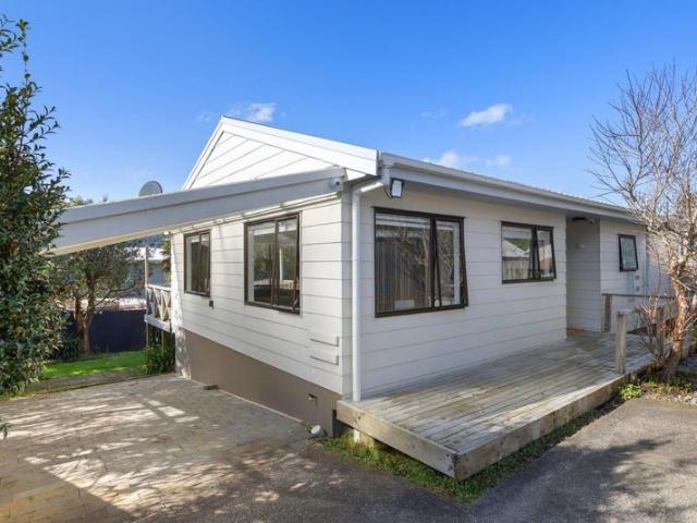 hatfields beach, 3 bedrooms