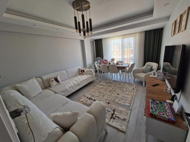 Hatip Mah. 1 Yıllık Binada Fırsat Fiyatlı 85m²,satılık 2+1 Daire