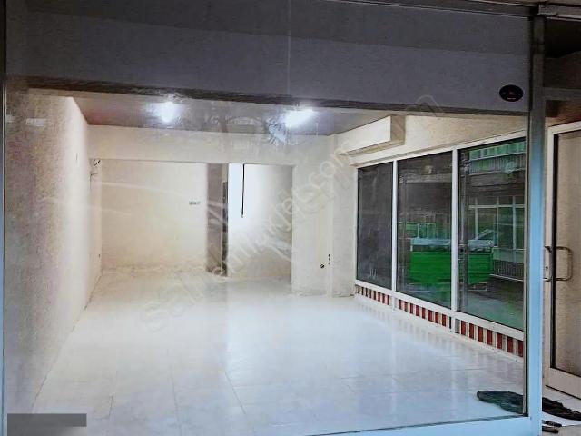 Hatipoğlu Gayrimenkulden Satılık 60 M2 8500 Tl Kiracılı Dükkan