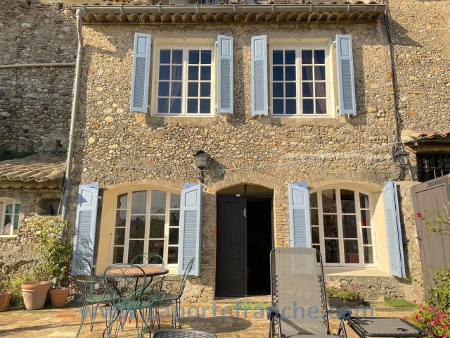 Haut De Cagnes Maison en pierre 100 m2 jardin vue dégagée 104m² Cagnes sur Mer