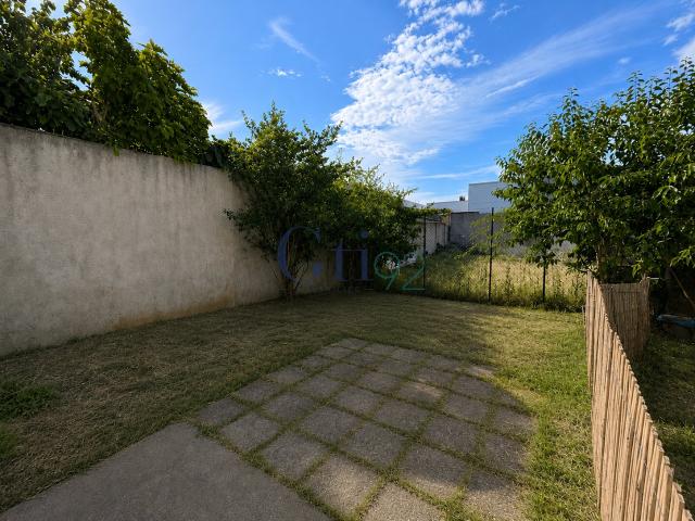 HAUT DE CLAMART 3 PIECES AVEC UN JARDIN SUR CLAMART