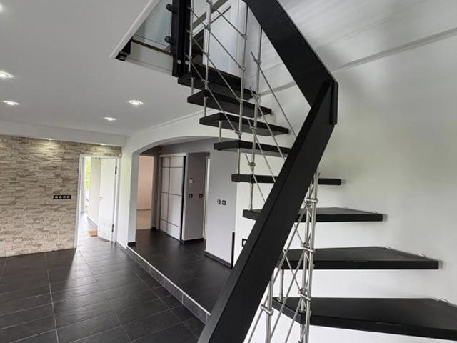 HAUT DE VILLA T4 MEUBLE