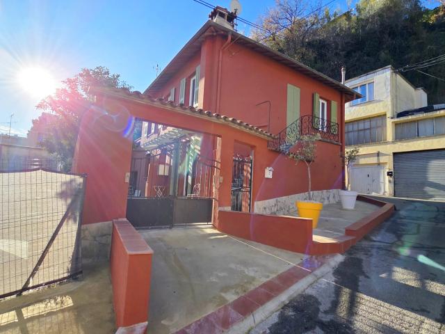 Haut de Villa 3/4 Pièces 80 m2 La Madeleine