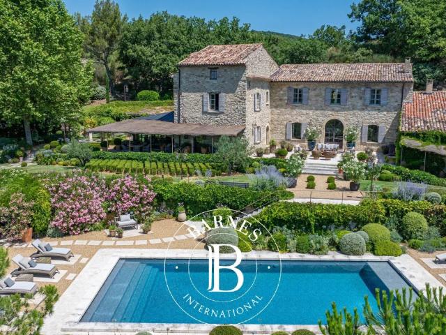 Haute Provence — Bastide De Prestige Du XVIIIème Siècle — Do. 412m² Aix en Provence