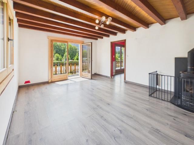 Haute Savoie 74, à vendre VERCHAIX Domaine skiable Grand Massif Appartement T5