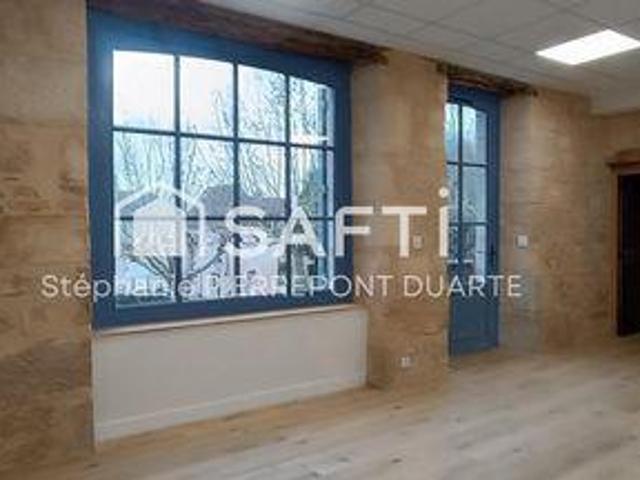 Hautefort Aquitaine 24390 LS86052448