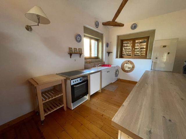 HAUTERIVES, appartement meublé